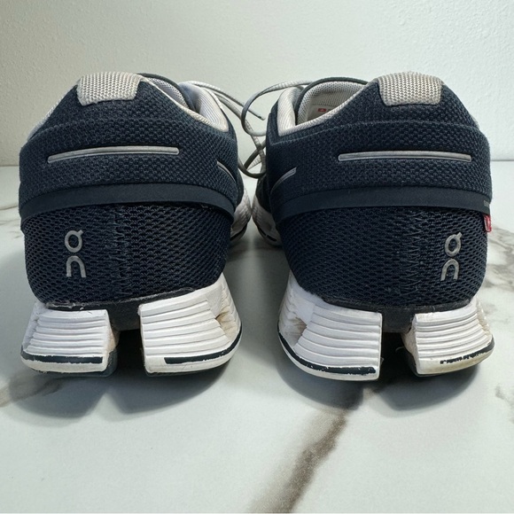On Cloud 5 Athletic Lifestyle Navy Blue Lightweight Men’s Running Shoes, Size 10 - Picture 6 of 13